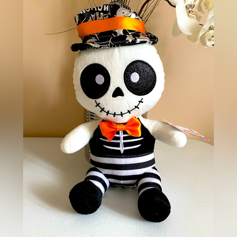 Toy Factory 12" Halloween Ghost w Hat Bowtie Ghoul Stuffed  Plush New With Tag